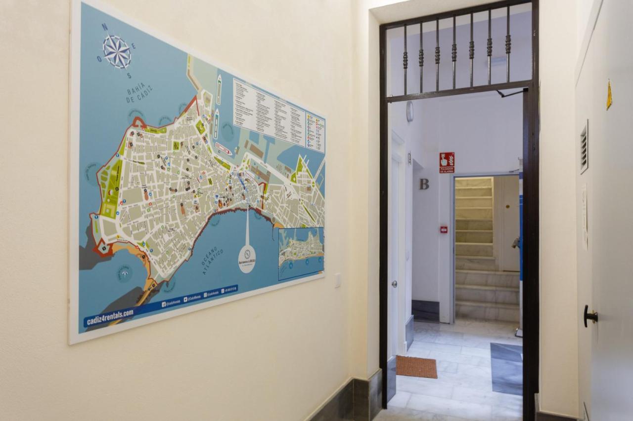 Apartamentos La Brujula By Cadizrentals Bagian luar foto